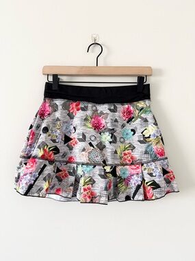 Sofibella Tennis Skirt/ Skort Mini Athletic in Black Gray Multi Floral Size XS